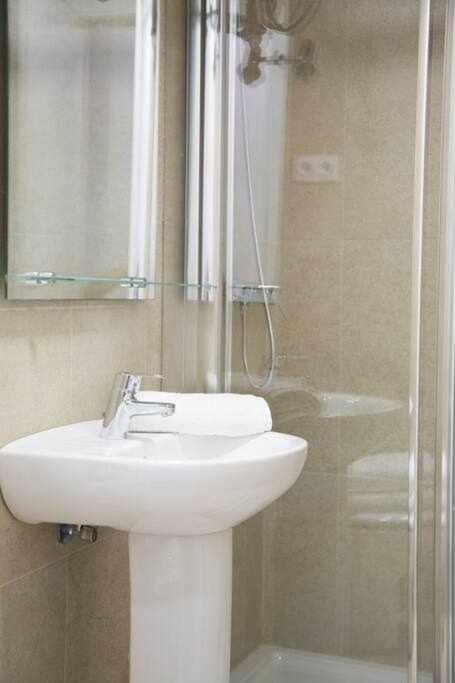 Comodo Y Agradable Estudio En Madrid Centro A3 Ngoại thất bức ảnh